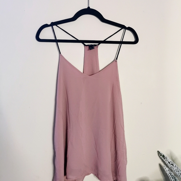 2 pieces of summer top - Picture 5 of 11